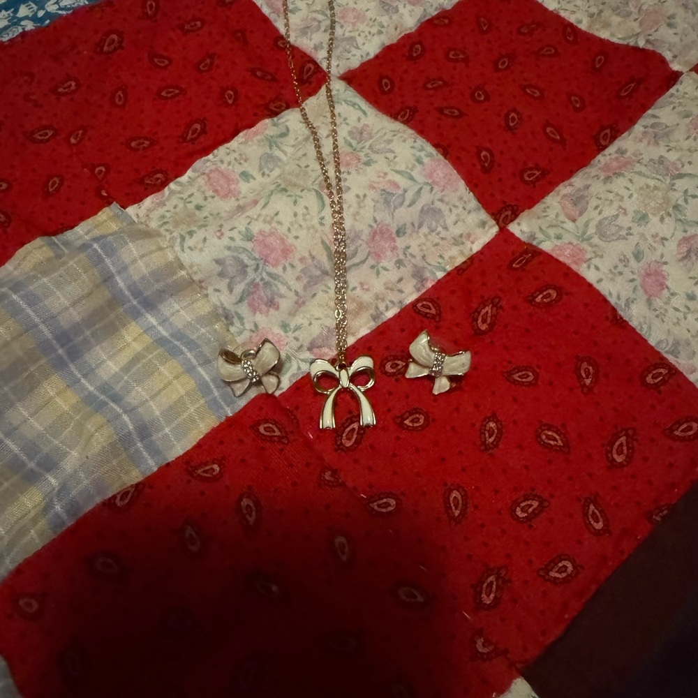 Gold Bow Necklace and Earrings Set